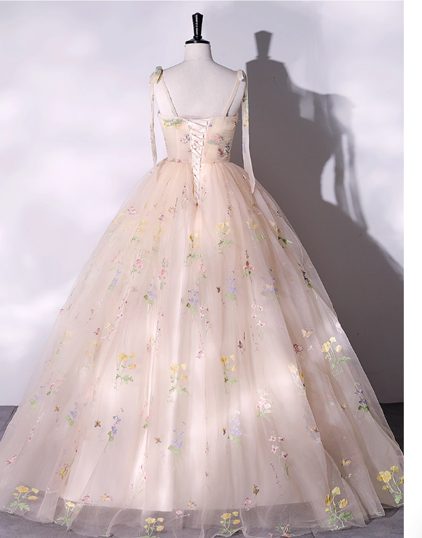Robe de bal de quinceañera vintage coupe trapèze à appliqués floraux et décolleté en cœur DP7081