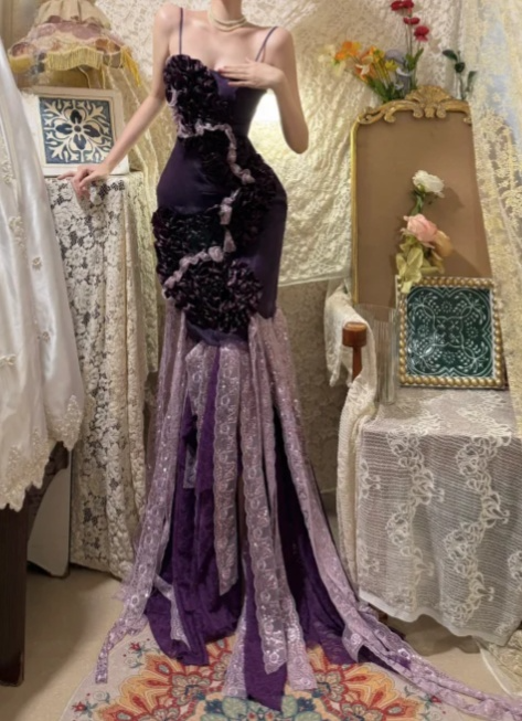 Romantic Purple Spaghetti Strap Mermaid Evening Gown 3D Floral Applique Sheer Lace Train Prom Dress DP7290
