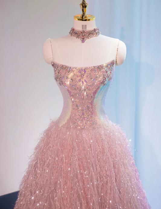 Wunderschönes, trägerloses, pinkfarbenes Pailletten-Ballkleid mit Federn für Sweet 16, Quinceañera und andere festliche Anlässe (DP7437)