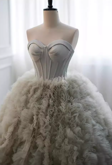 Chic Layered Ruffled Tulle Strapless Sweet 16 Quinceanera Ball Gown DP7502