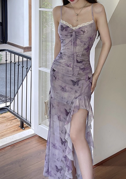 Vintage-Maxikleid mit Lavendel-Schmetterlingsmuster, Spaghettiträgern, Spitzenbesatz, Rüschen und Schlitz, Ballkleid DP7567