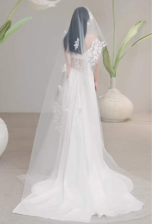 Elegant Ivory Satin Spaghetti Strap Sheath Lace Insert with Train Wedding Dress DP7687