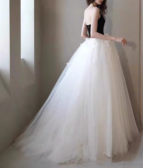 Vintage Black & White Strapless Tulle 3D Flower Evening Gown Sweet 15 Quinceanera Ball Gown DP7714