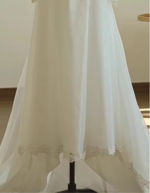 Elegant White Chiffon A-Line Lace Long Sleeve Wedding Dress DP7748
