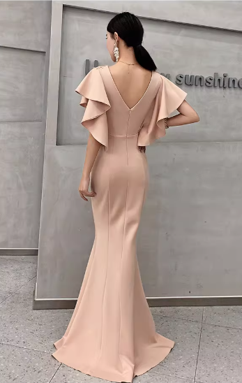 Robe de soirée sirène élégante en satin ornée d'appliqués et de perles, col en V, manches papillon, DP7795