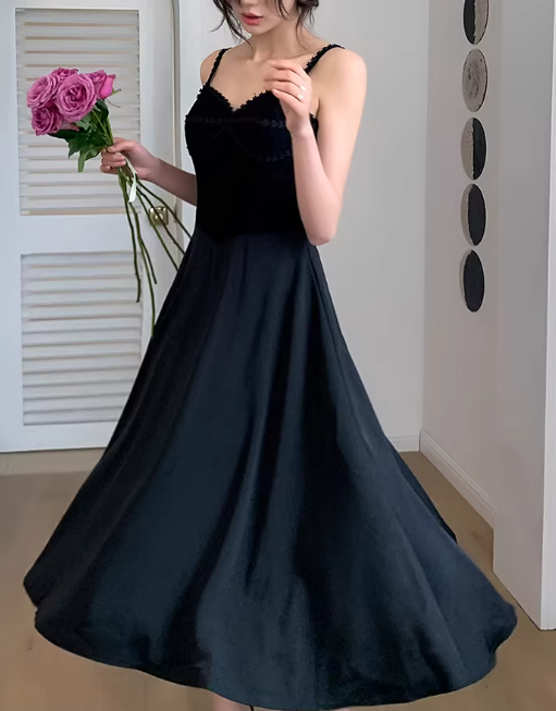 Vintage Black A-Line Midi Evening Gown Spaghetti Strap Prom Dress Prom Dress DP7817