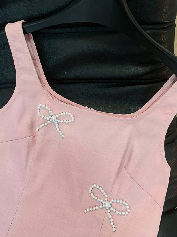 Elegant Pink Square Neck Sleeveless Satin Pearl Bow Appliques Homecoming Dress DP8699
