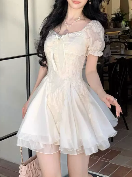 Elegant Ivory Lace Puff Short Sleeve Organza Layered A-Line Homecoming Dress DP8741