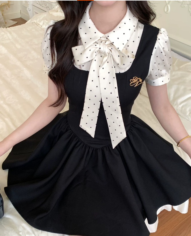 Preppy Polka Dot Bow Short Puff Sleeve A-Line Homecoming Dress DP8761
