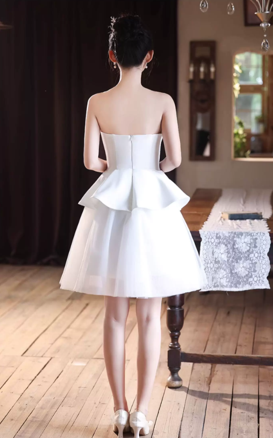 Elegant White Strapless Tiered Short Satin A-Line Homecoming Dress DP8839