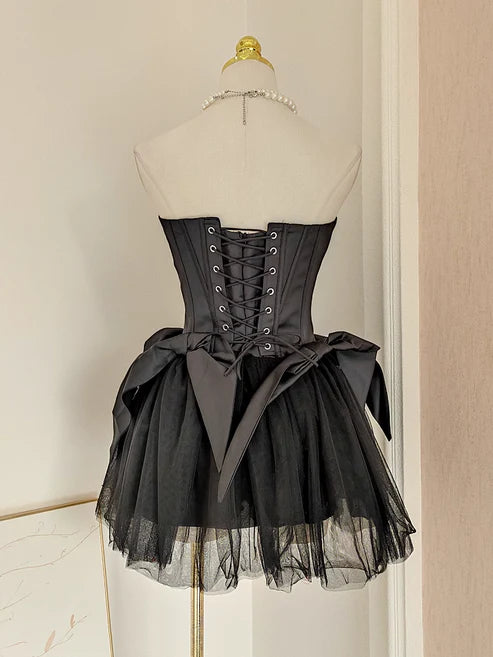 Robe de soirée courte en satin noir rétro, coupe trapèze, sans bretelles, à lacets, pour 16e anniversaire, DP6042
