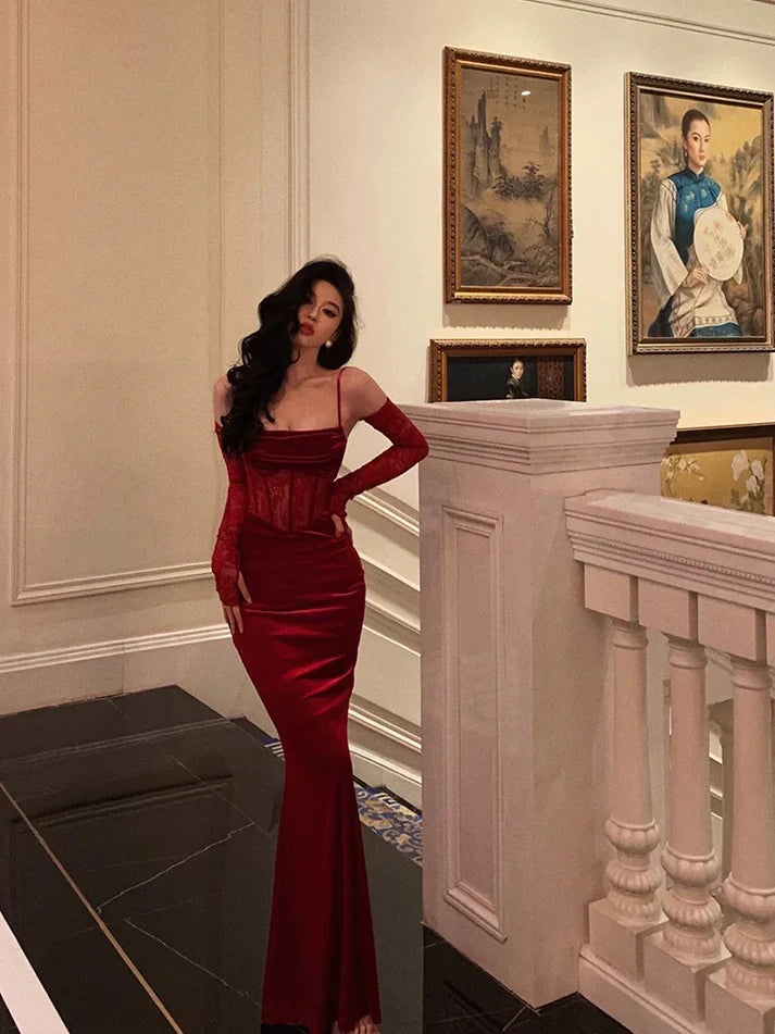 Vintage Red Spaghetti Strap Gloves Design Elegant Sheath Evening Dress Prom Dress DP6108