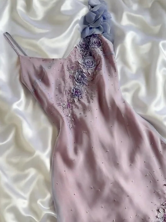 Bezauberndes Ballkleid mit Applikationen, glänzenden Perlen, Etuikleid mit Spaghettiträgern, Abendkleid mit unregelmäßigem Saum, formelles Kleid DP6663