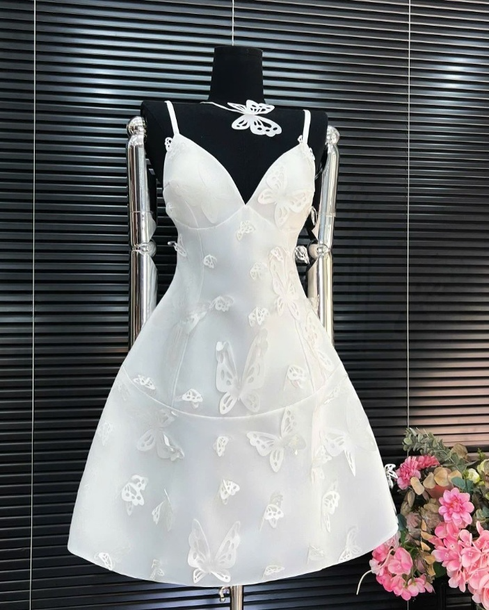 White V Neck Straps Appliques Mini Homecoming Dress Birthday Outfits, DP3126
