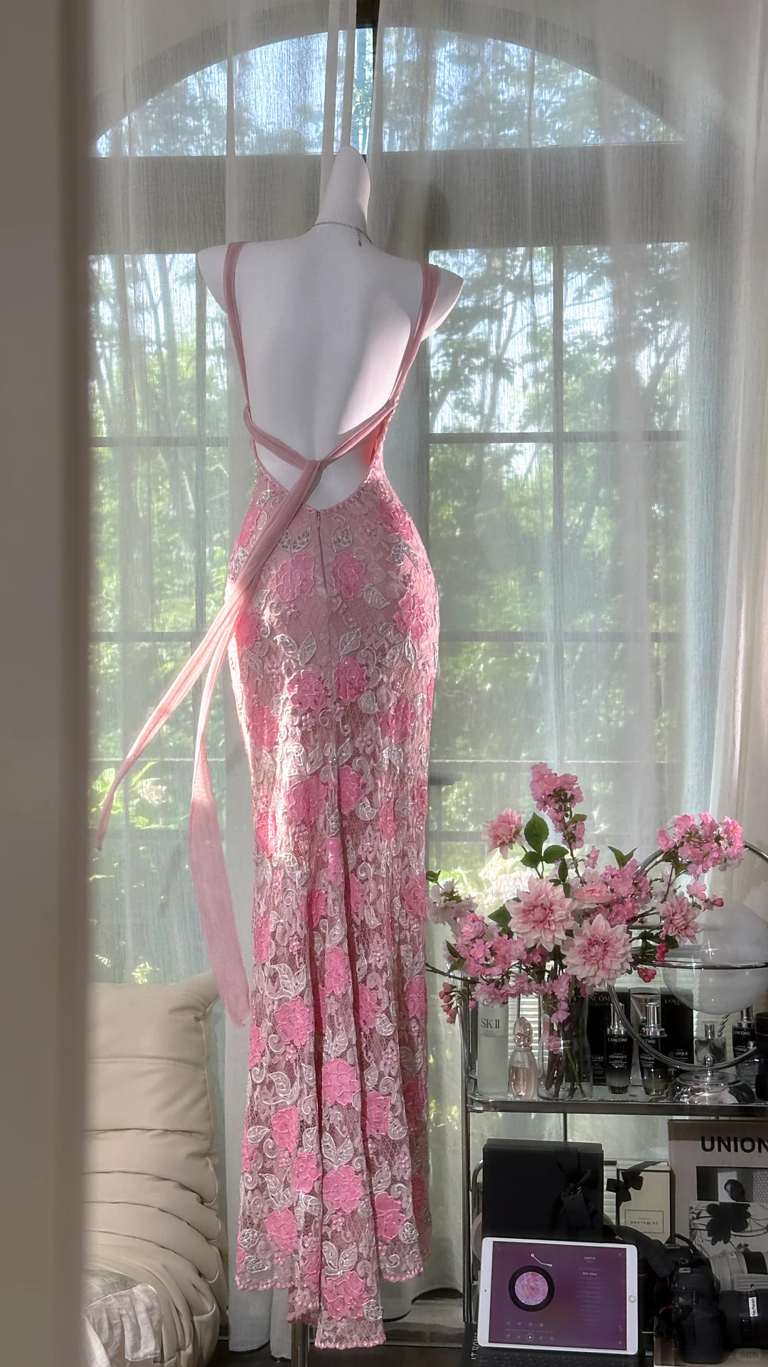 Vintage Pink Lace Applique V-neck Mermaid Prom Dress Evening Dress DP6359