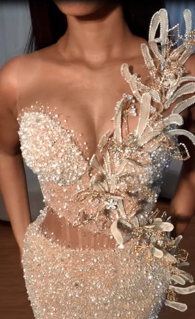 Gorgeous Strapless Prom Dress Glittering Beaded Evening Gown High Slit Party Dress Trailing Long Formal Dress DP6818