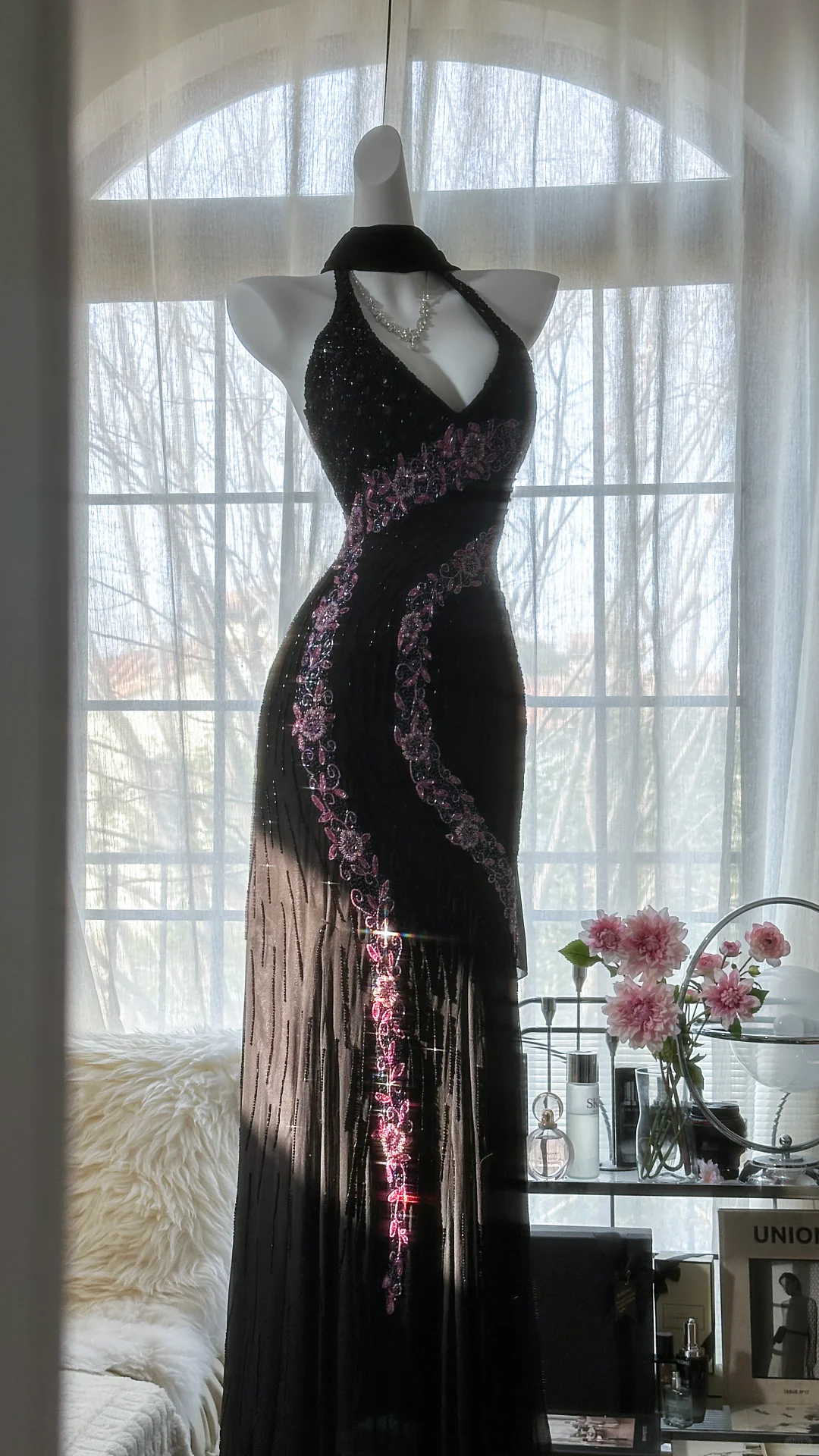 Retro Black V-neck Applique Design Romantic Chiffon Evening Dress Prom Dress DP6022