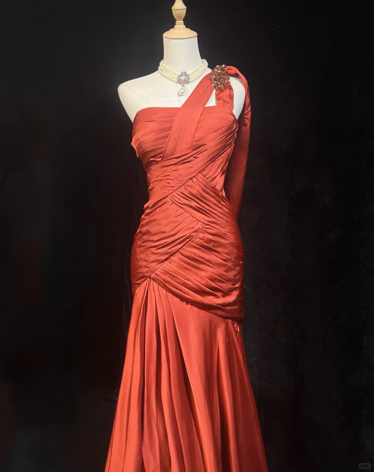 Glamorous Rust Red One-Shoulder Mermaid Evening Gown Satin Ruched Formal Dress with Elegant Train Prom Dress DP7286