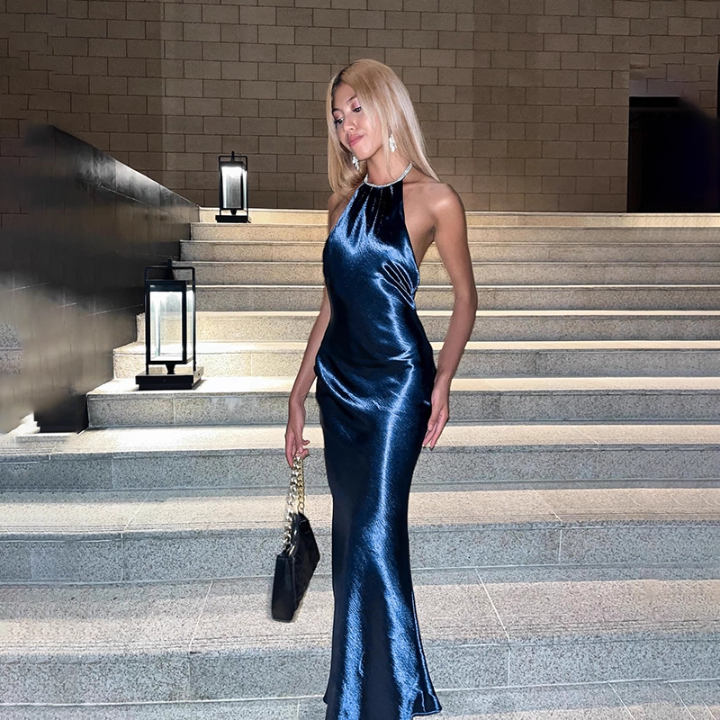 Elegant Shiny Satin Prom Dress Halter-neck Evening Gown Sheath Party Dress Long Formal Dress DP6809