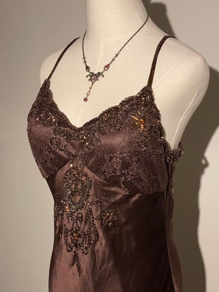 Robe de soirée vintage à bretelles spaghetti et perles, DP2509
