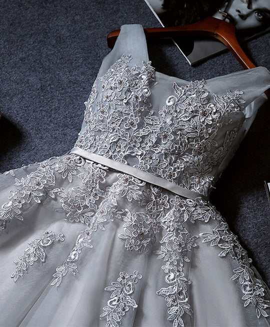 Robe de soirée trapèze en tulle gris vintage avec appliques DP6068