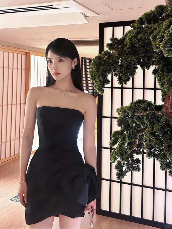 Elegant Black Strapless Bow Design A-line Satin Party Dress Homecoming Dress, DP5844