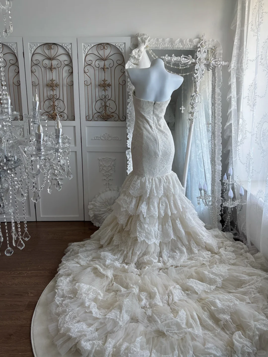 Gorgeous Strapless Sweetheart Lace Mermaid Wedding Dress Tiered Ruffled Tulle Bridal Gown DP8297