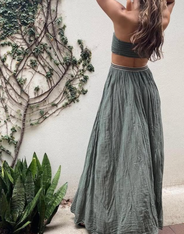 Vintage trägerloses, gerafftes Maxikleid mit Cut-outs im romantischen Stil DP609