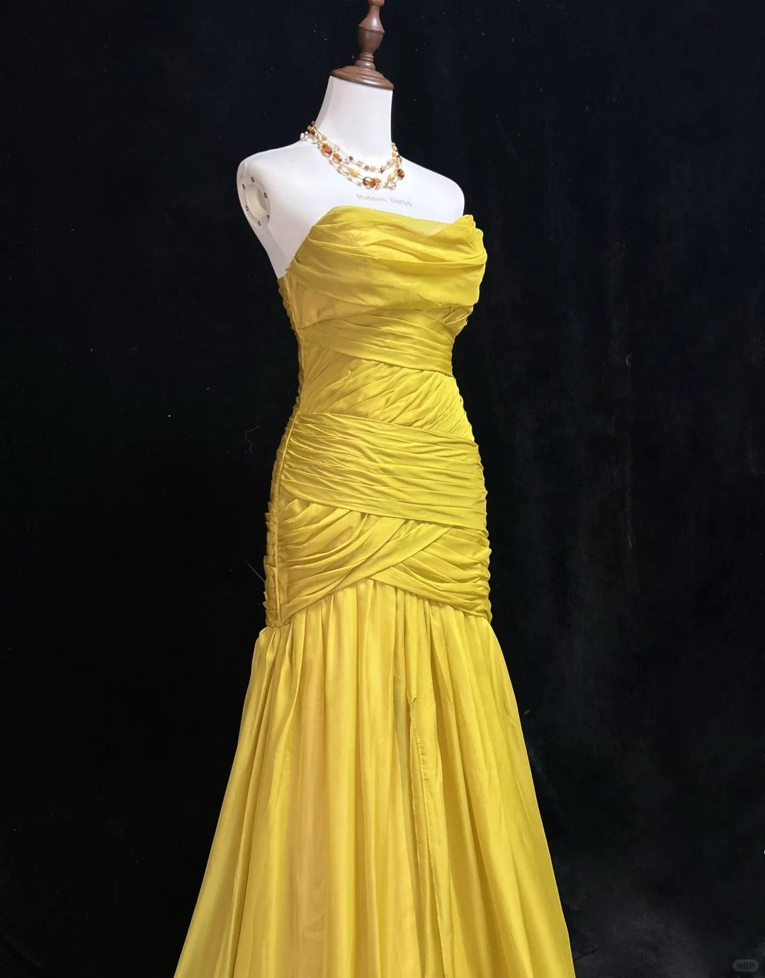 Elegant Yellow Strapless Ruched Prom Dress Mermaid Evening Gown DP7114