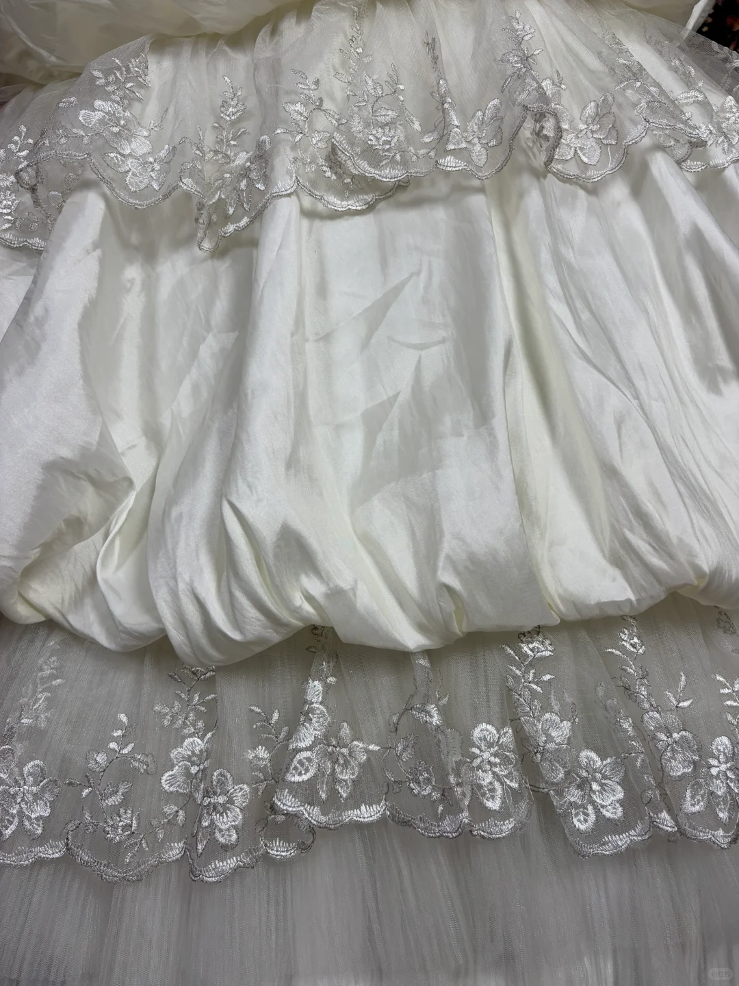 Gorgeous Lace Embroidery Beaded Sweet 16 Quinceanera Strapless A-Line Floor-length Tiered Prom Dress Evening Dress Ball Gown DP6414