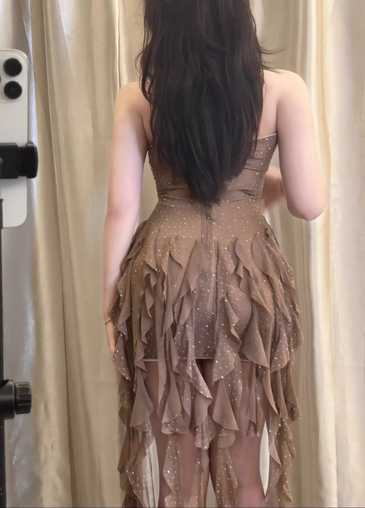 Robe de soirée fourreau en tulle marron rétro sans bretelles à sequins et ourlet irrégulier, DP5958