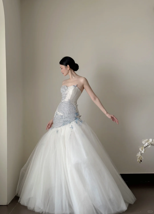 Elegantes trägerloses Meerjungfrau-Tüll-Langpartykleid, Hochzeitskleid, Geburtstags-Outfits, DP5106