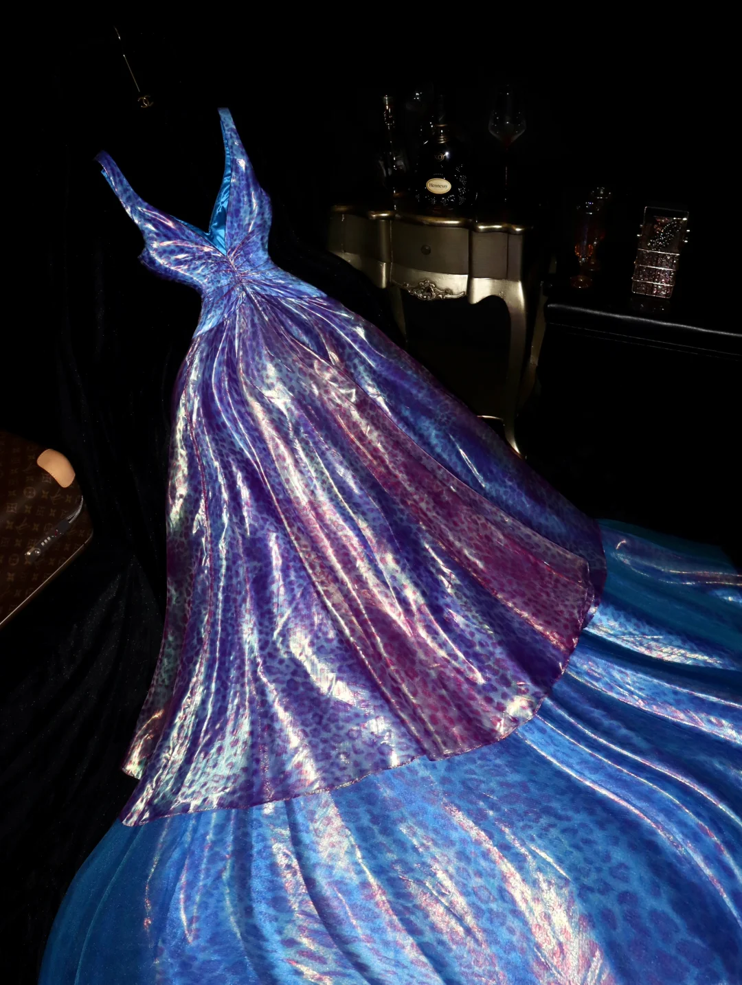 Sexy V-Ausschnitt Träger A-Linie Leopard Chiffon Lange Partykleider Geburtstags-Outfits, DP5067