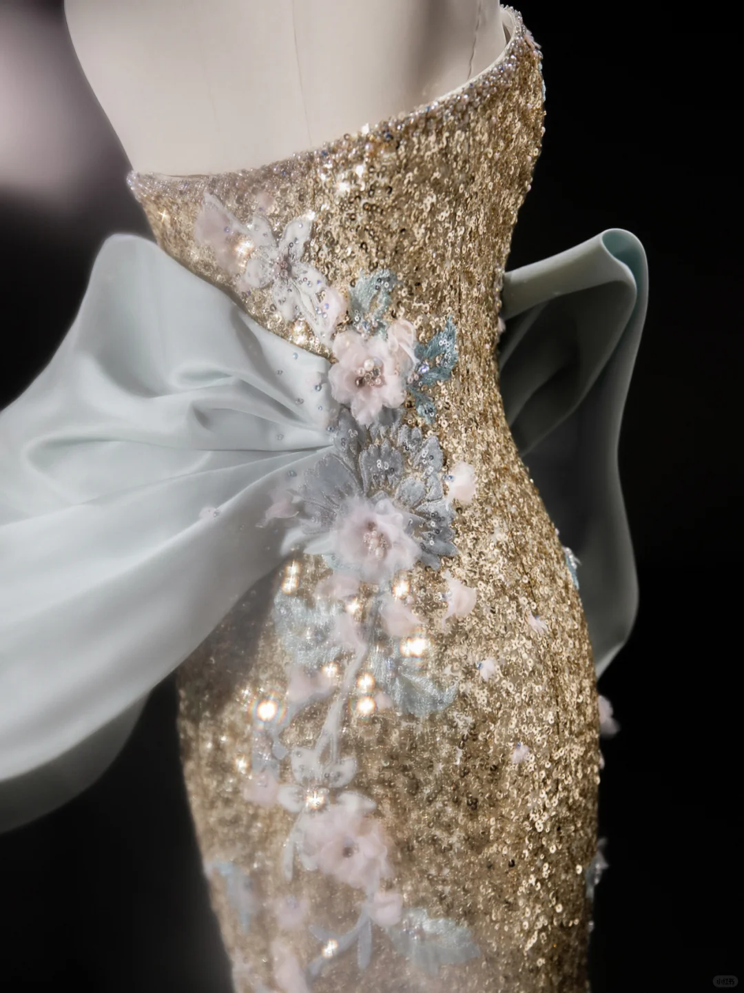 Stunning Gold Strapless Sequins Mermaid Appliques Long Evening Party Dress, DP5034