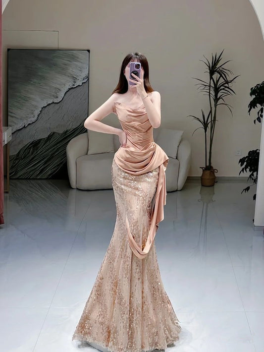 Elegantes trägerloses langes Partykleid aus Satin im Meerjungfrauen-Stil mit Pailletten, DP4393