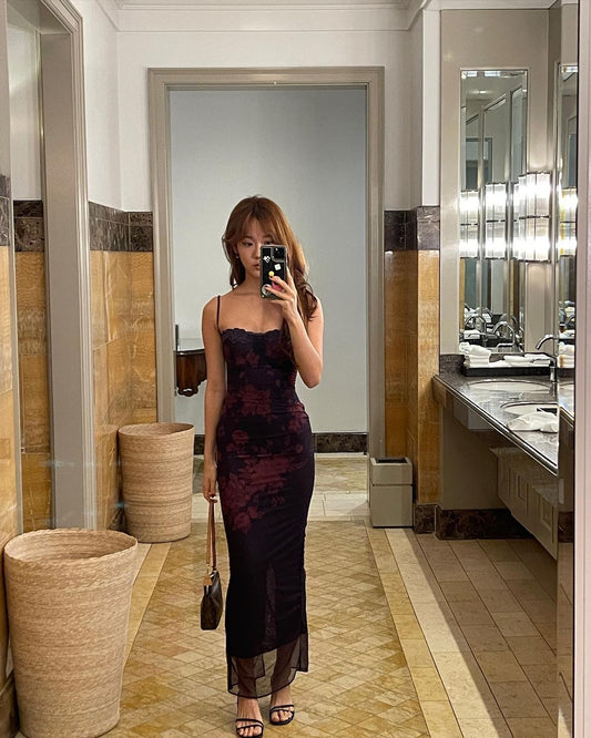 Langes Abendkleid aus Chiffon mit Spaghettiträgern, DP4399