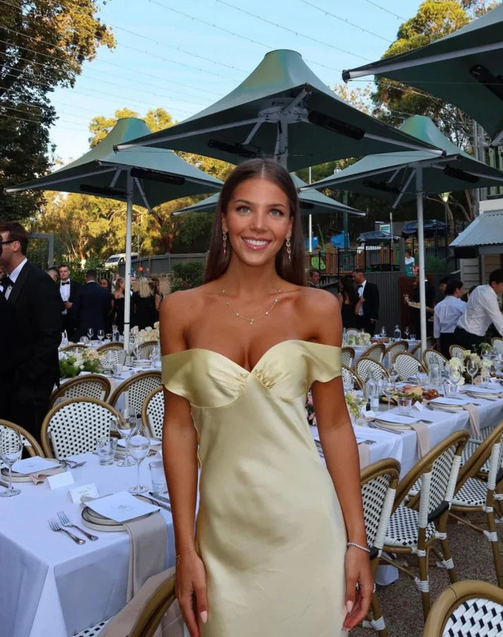 Hellgelbes schulterfreies Etuikleid aus Satin, langes Partykleid für Hochzeitsgäste, DP4420