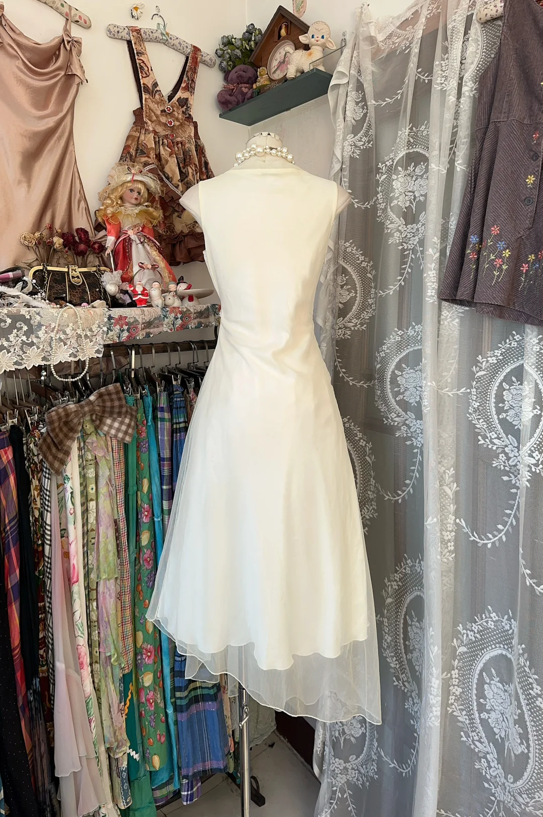 Robe de soirée longue vintage ivoire clair, col en V, sans manches, coupe trapèze, DP4458