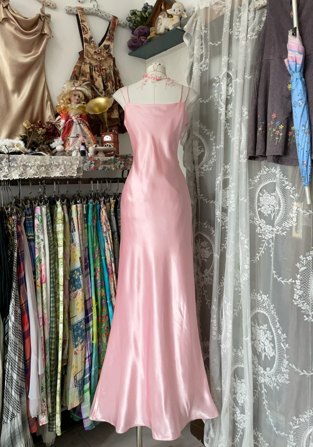 Robe de soirée longue style sirène brodée à bretelles roses, style vintage, DP4550