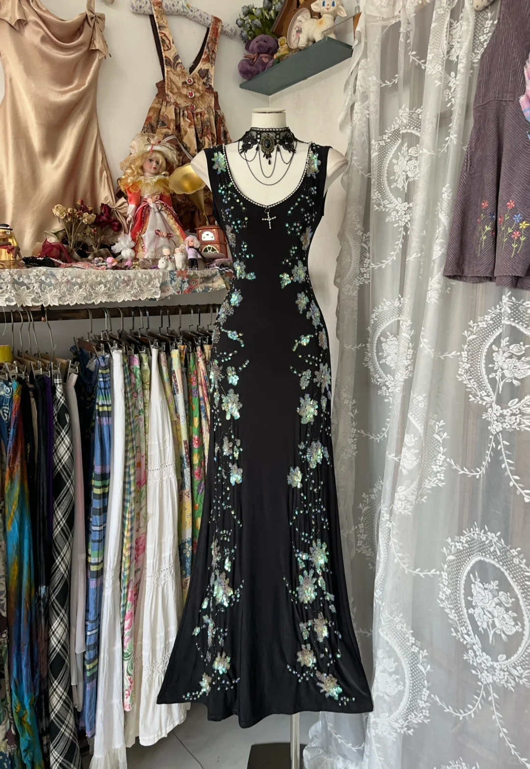 Vintage Schwarzes Perlenbesetztes Meerjungfrau Langes Partykleid Formales Abendkleid, DP4561
