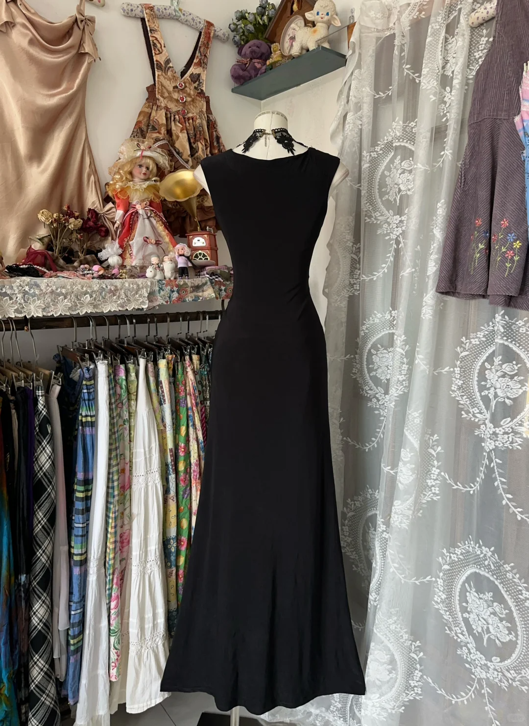 Vintage Schwarzes Perlenbesetztes Meerjungfrau Langes Partykleid Formales Abendkleid, DP4561