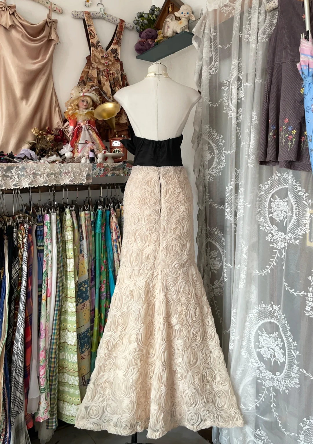 Robe de soirée longue style sirène rétro à col en cœur, DP4585