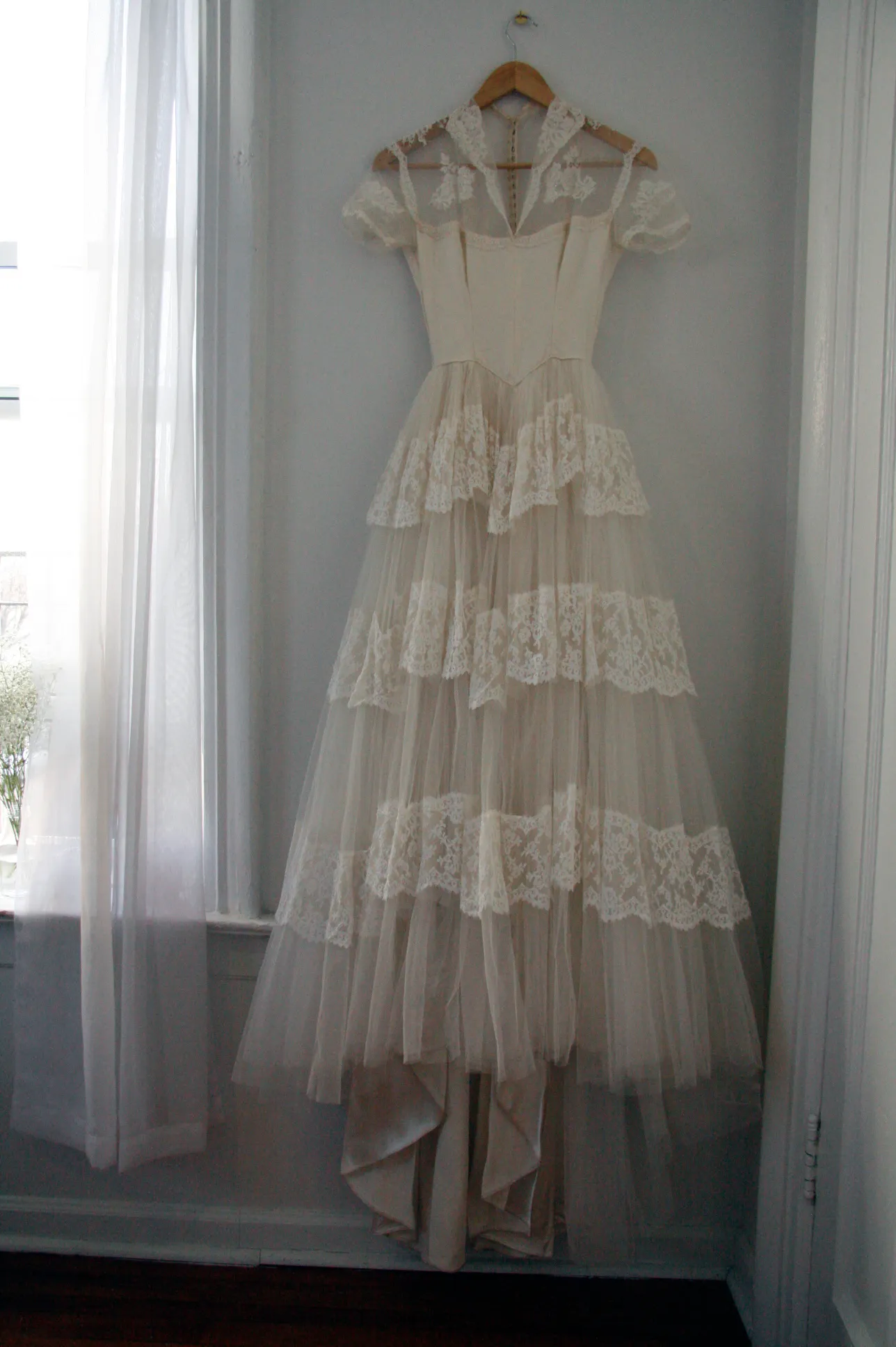 Robe de mariée vintage en dentelle, coupe trapèze, sans manches, ivoire, DP4639