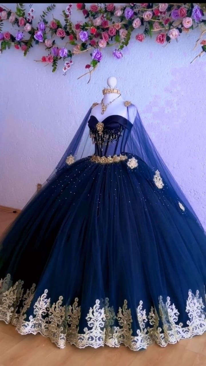 Dunkelmarineblaues A-Linien-Ballkleid mit Herzausschnitt aus Tüll für die Quinceanera, DP4640