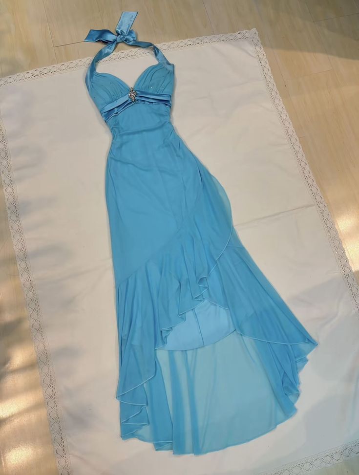 Robe de soirée fourreau vintage en mousseline de soie bleue à volants, DP4681