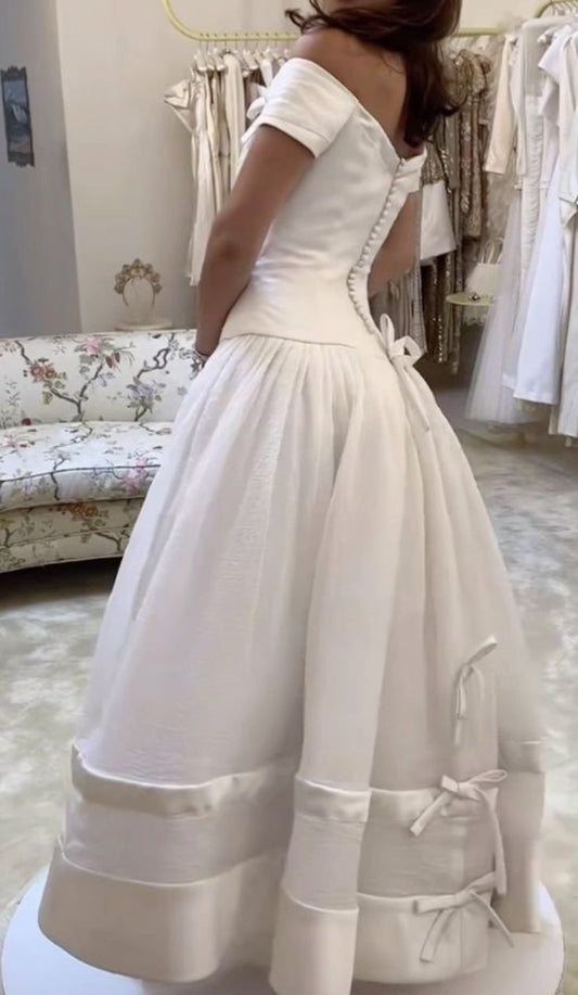 Schönes weißes schulterfreies A-Linien-Brautkleid Sweet 16 Geburtstagskleid, DP4704