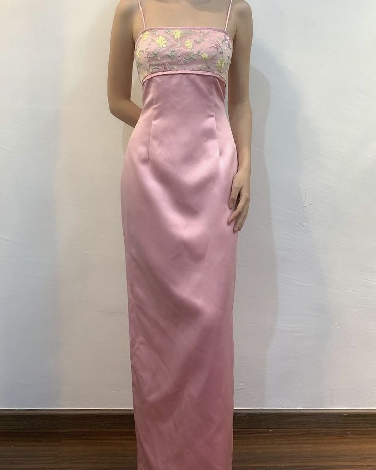 Robe fourreau rose en satin à bretelles spaghetti, longue, jolie robe d'anniversaire, DP4904