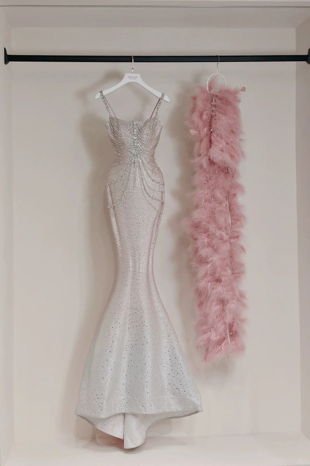 Superbe robe de soirée sirène longue à bretelles et perles, tenue d'anniversaire, DP5029