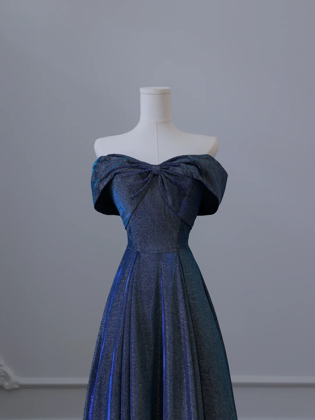 Marineblaues, schulterfreies, langes, glitzerndes Ballkleid in A-Linie, Abendkleid, DP5291