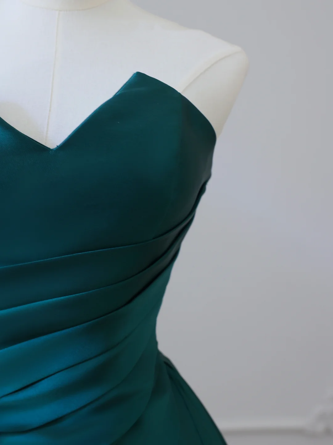 Elegant Green Strapless A-Line Satin Long Formal Prom Dress Evening Gown, DP5292